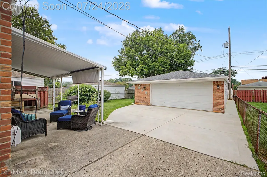 447 Gilman Street Garden City City MI 48135
