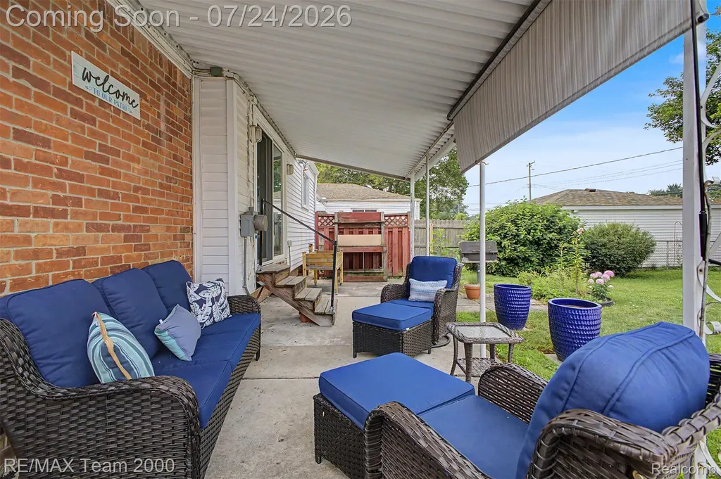 447 Gilman Street Garden City City MI 48135