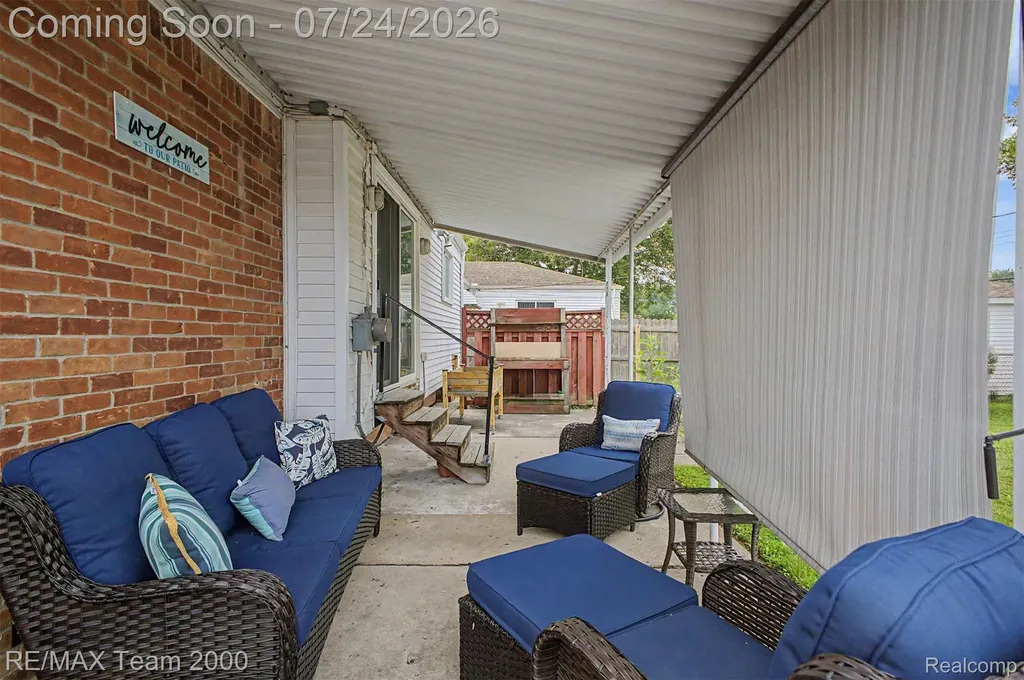 447 Gilman Street Garden City City MI 48135