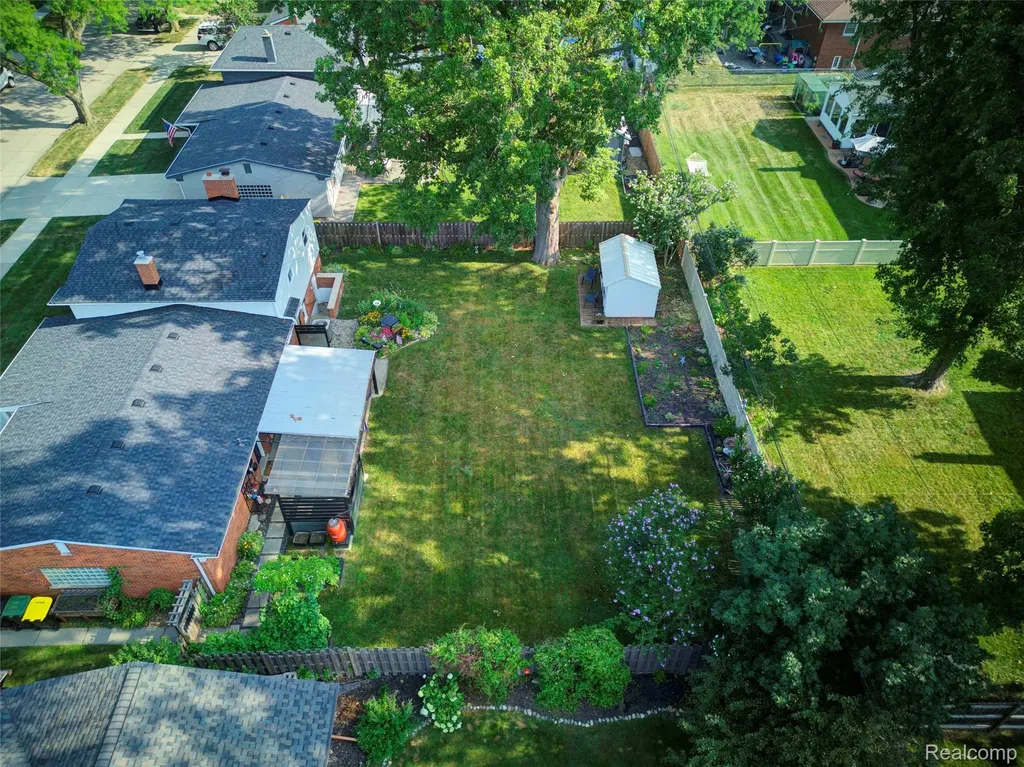1789 Boxford Street Trenton City MI 48183