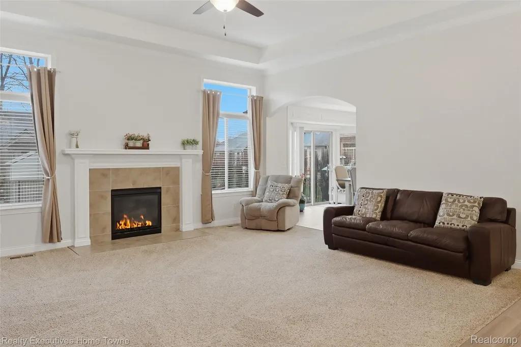 50486 Torrey Pines Drive Macomb Township MI 48042