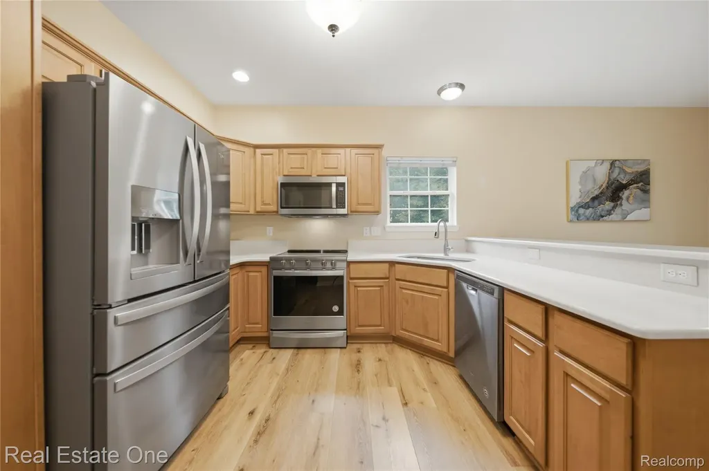 1615 Red Hickory Court Howell Township MI 48855