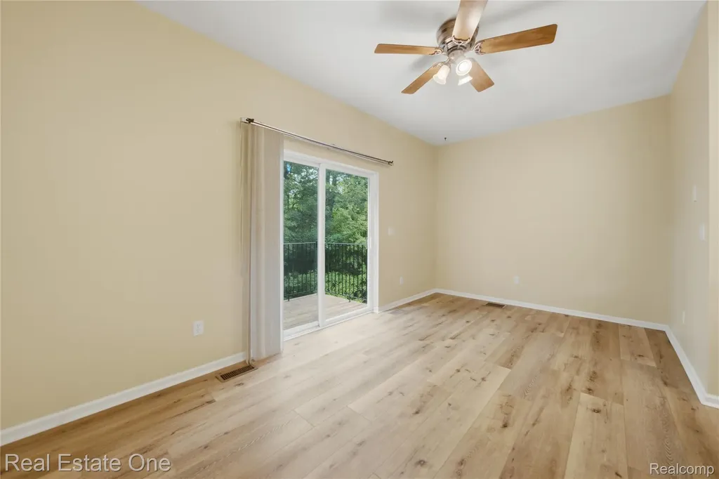 1615 Red Hickory Court Howell Township MI 48855