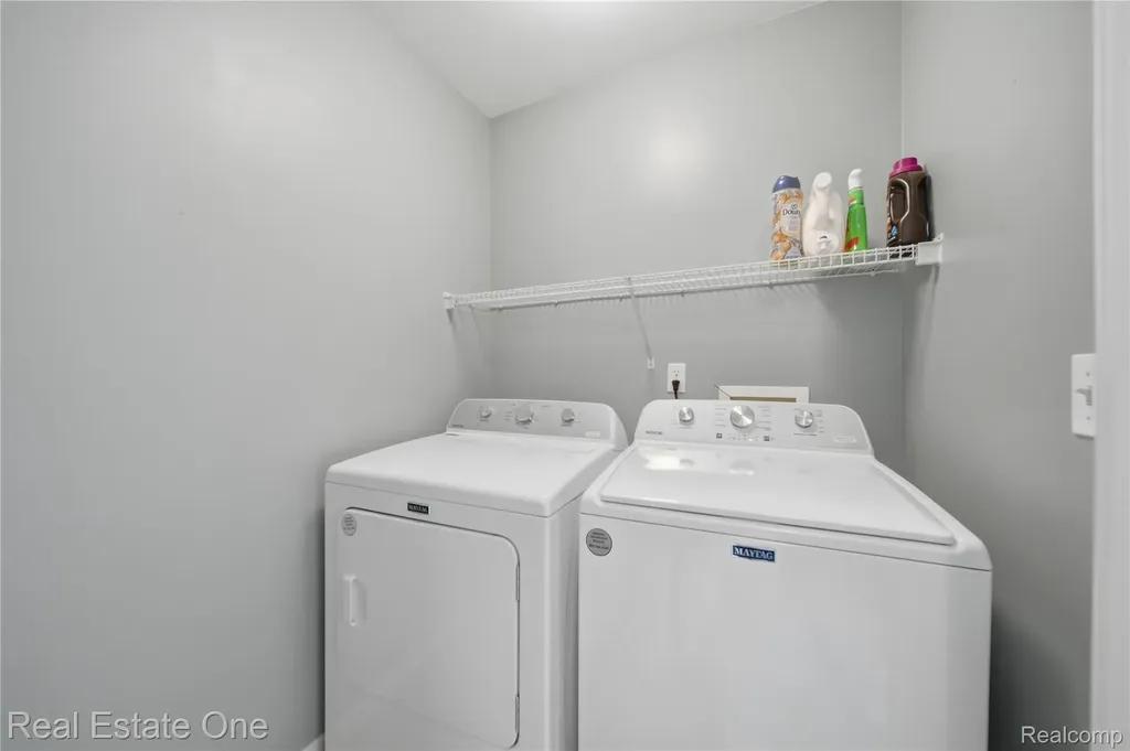 1615 Red Hickory Court Howell Township MI 48855