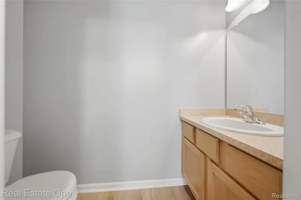 1615 Red Hickory Court Howell Township MI 48855