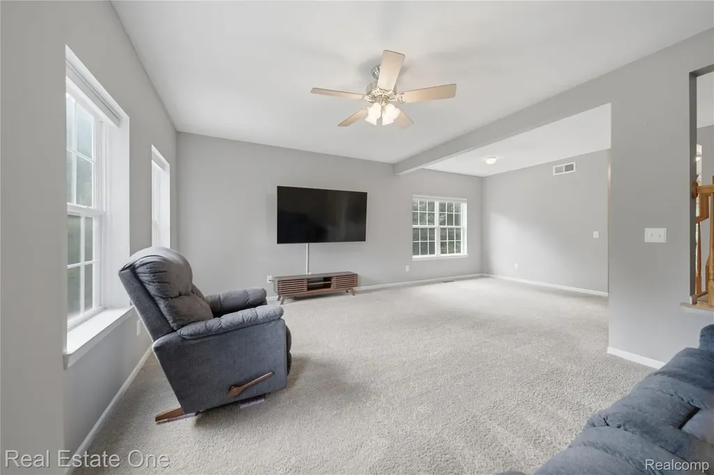 1615 Red Hickory Court Howell Township MI 48855
