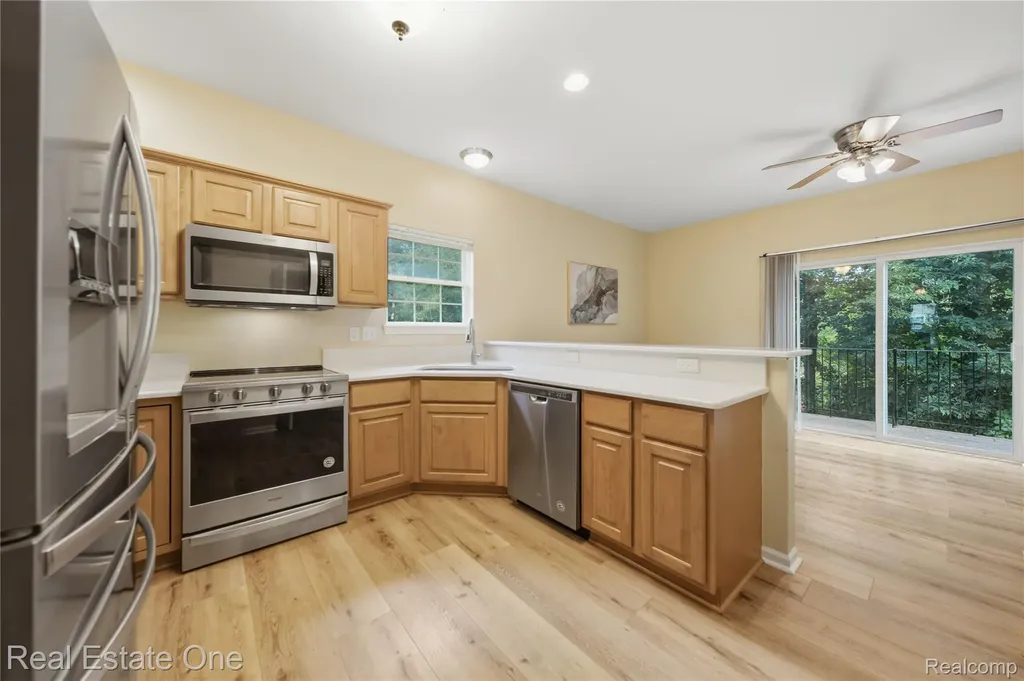 1615 Red Hickory Court Howell Township MI 48855