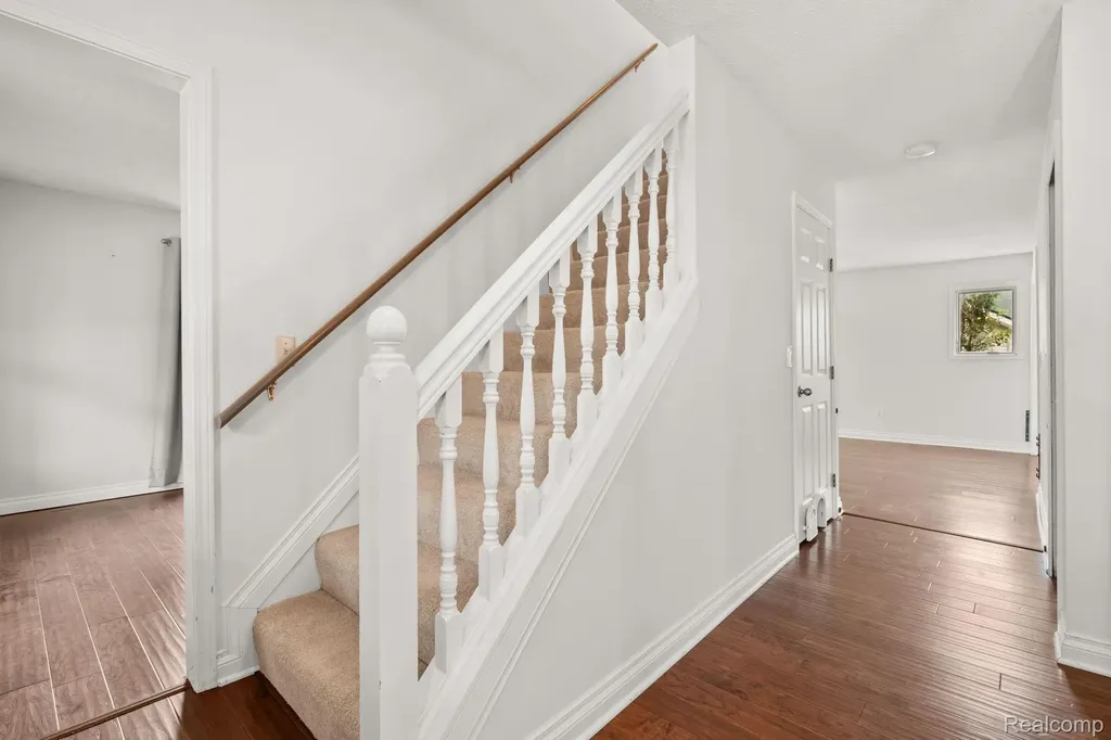 1205 Cody Circle Pittsfield Charter Township MI 48176