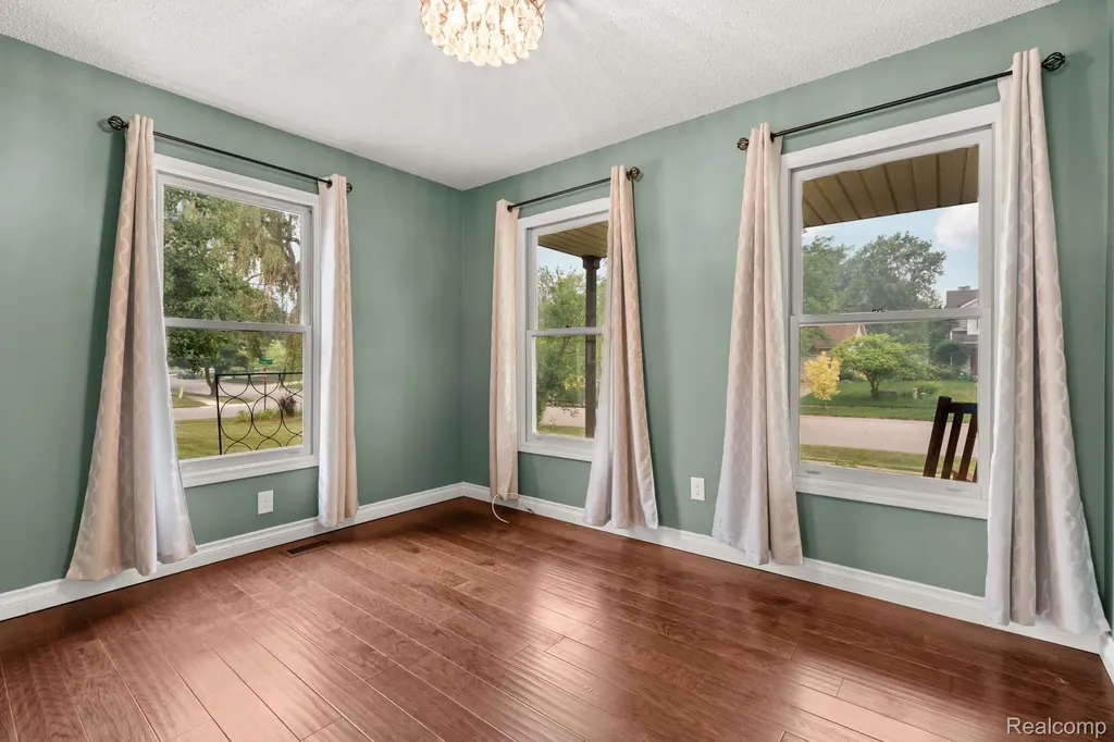 1205 Cody Circle Pittsfield Charter Township MI 48176