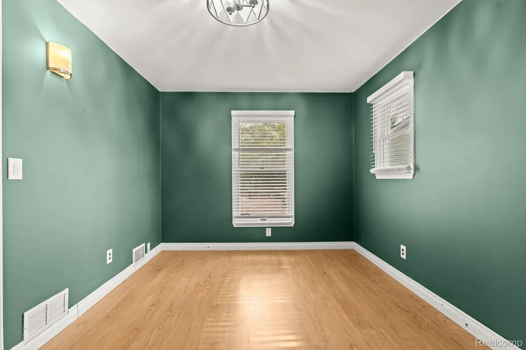 1205 Cody Circle Pittsfield Charter Township MI 48176