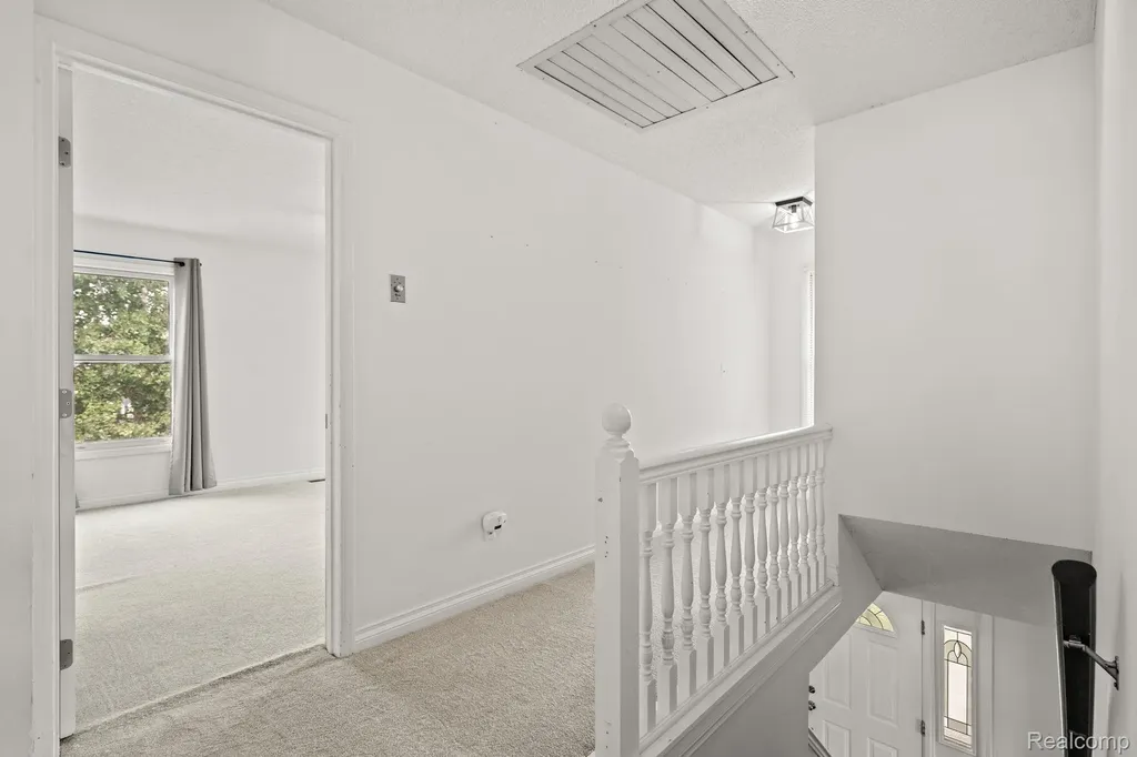 1205 Cody Circle Pittsfield Charter Township MI 48176
