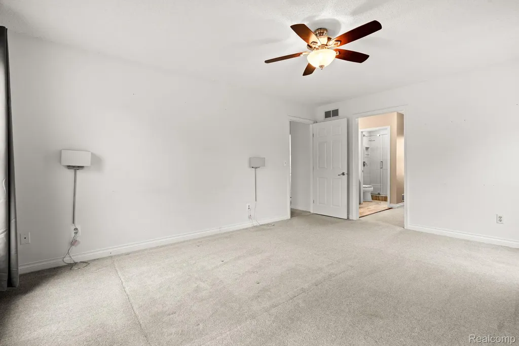 1205 Cody Circle Pittsfield Charter Township MI 48176
