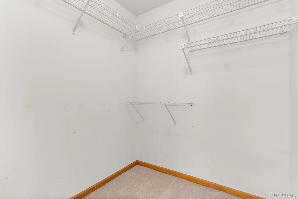1205 Cody Circle Pittsfield Charter Township MI 48176