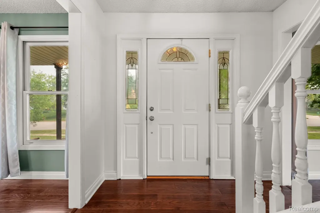 1205 Cody Circle Pittsfield Charter Township MI 48176