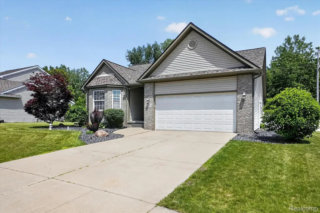 319 Pauline Pass Linden City MI 48451