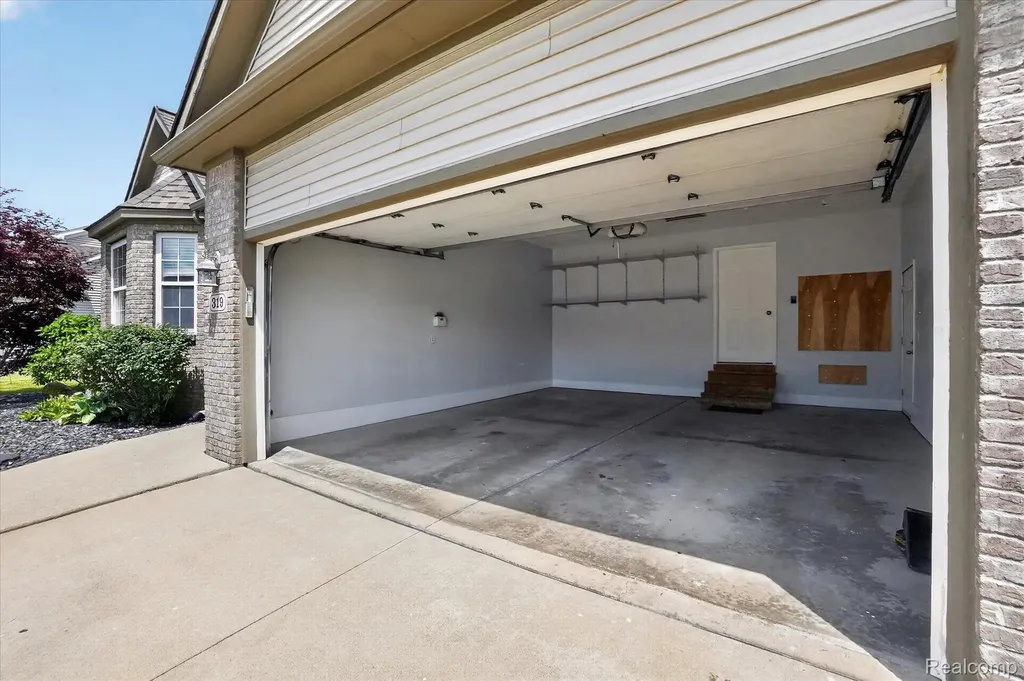 319 Pauline Pass Linden City MI 48451