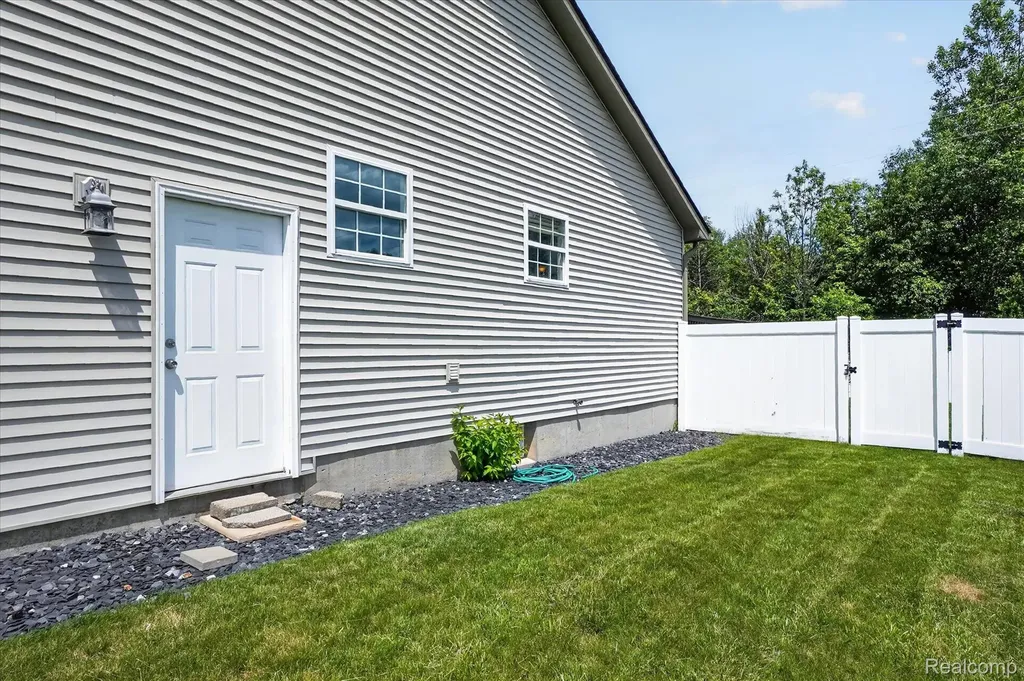 319 Pauline Pass Linden City MI 48451