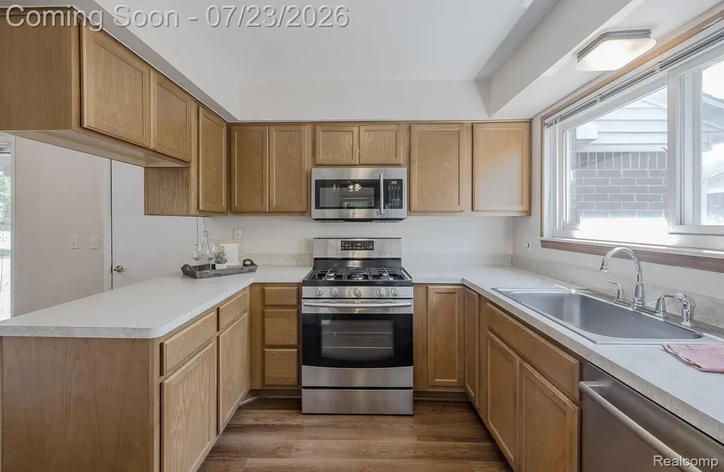 5235 Timber Ridge Trail Independence Charter Township MI 48346