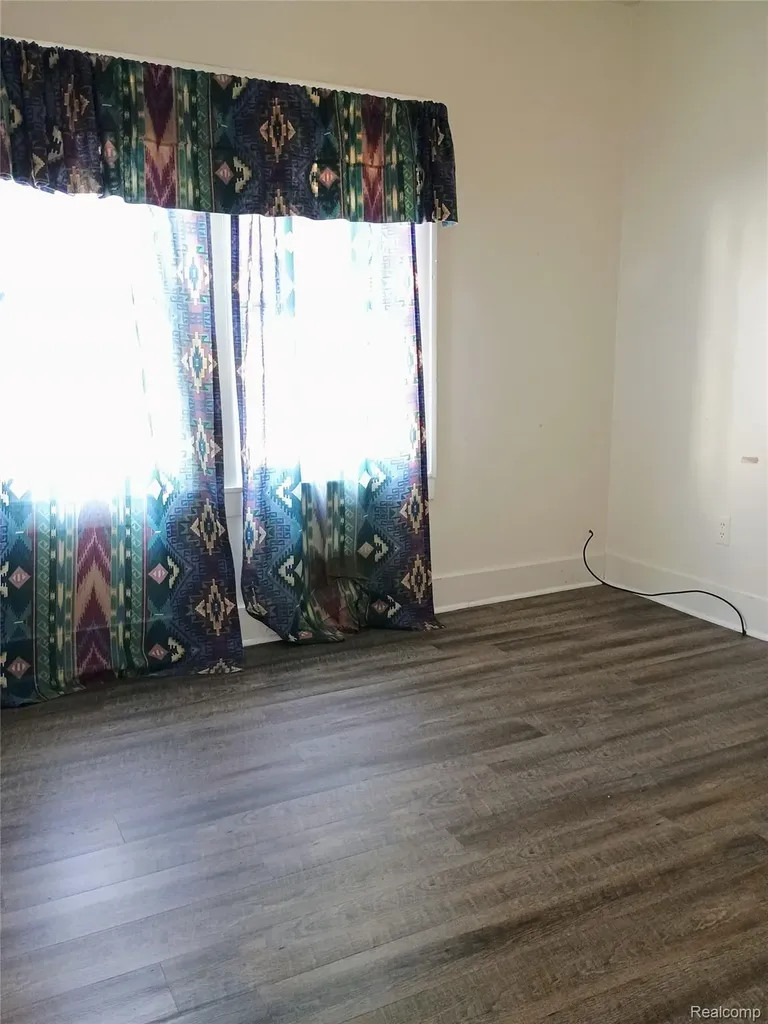 23 Spokane Drive Pontiac City MI 48341