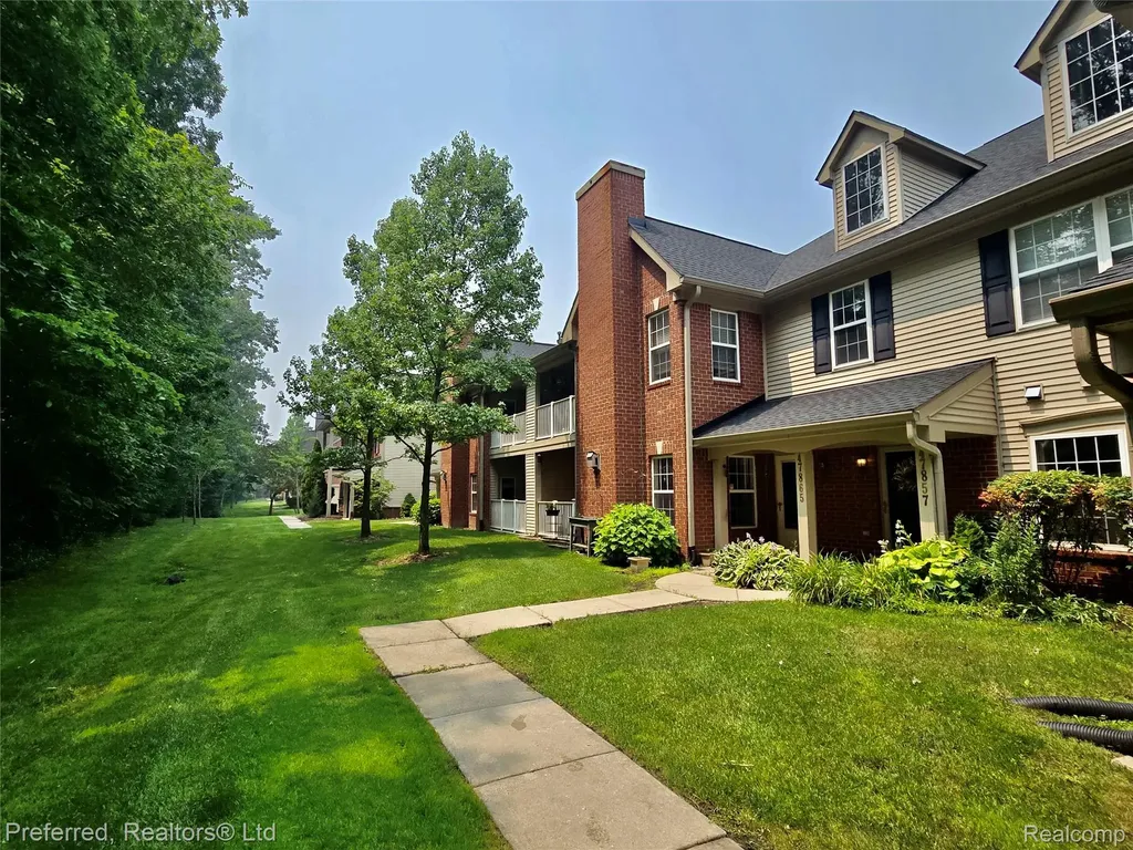 47865 Cardiff Avenue Canton Charter Township MI 48188