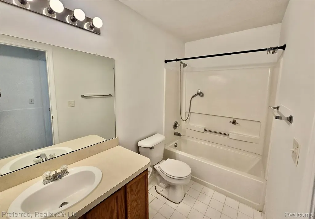 47865 Cardiff Avenue Canton Charter Township MI 48188