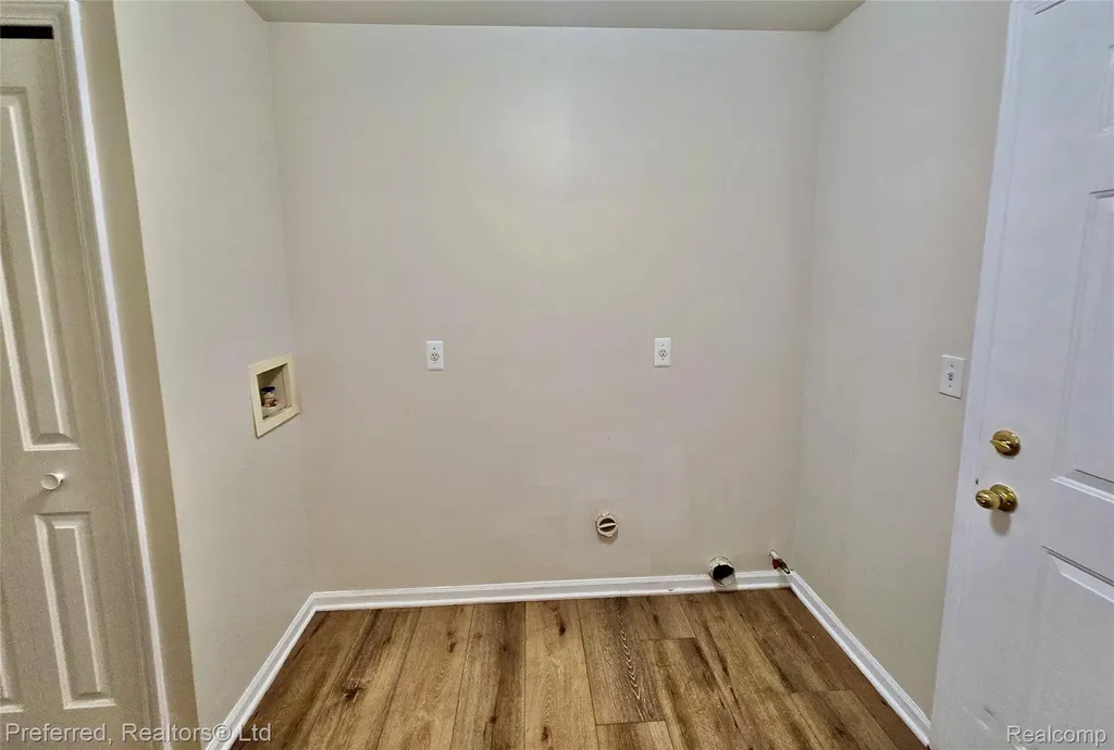 47865 Cardiff Avenue Canton Charter Township MI 48188