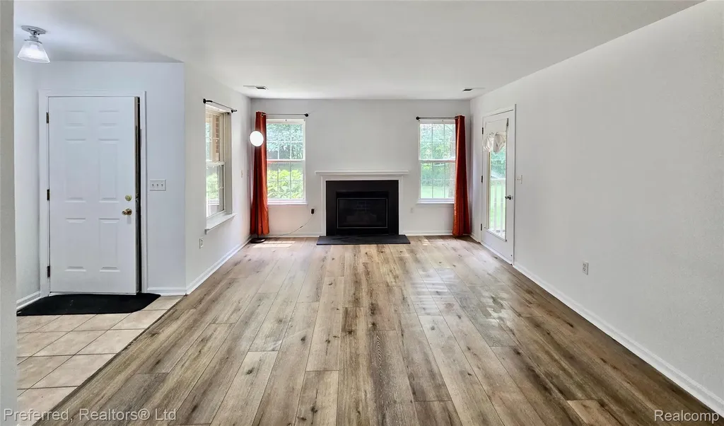 47865 Cardiff Avenue Canton Charter Township MI 48188