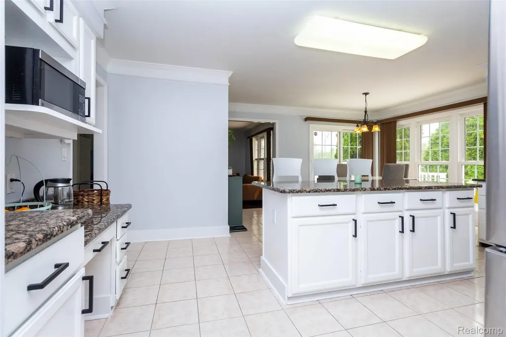 45520 Morningside Road Canton Charter Township MI 48187