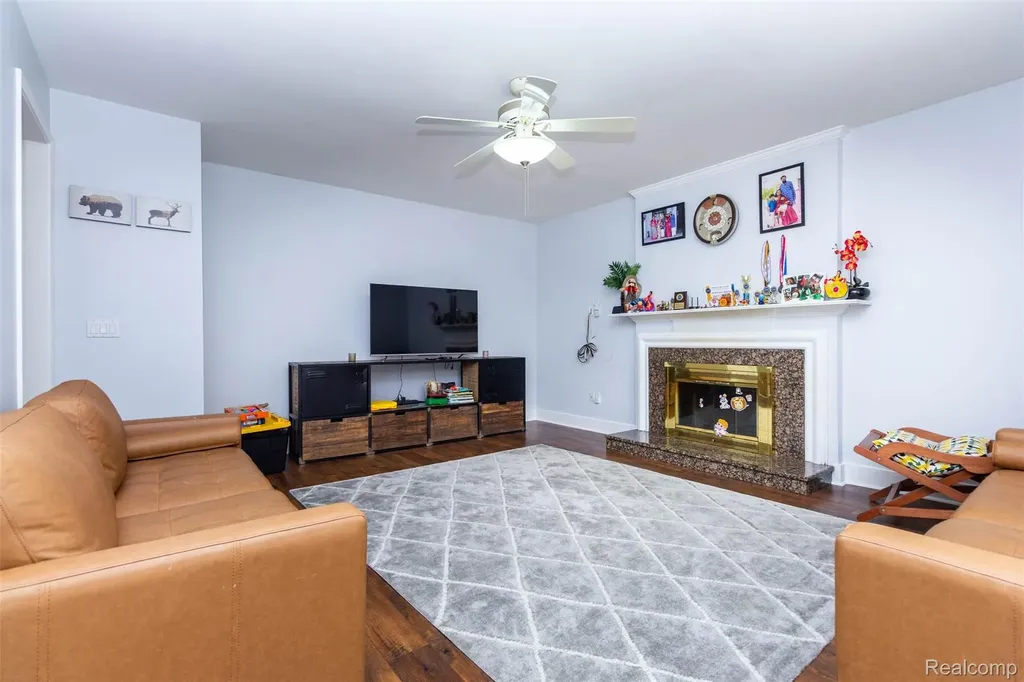 45520 Morningside Road Canton Charter Township MI 48187