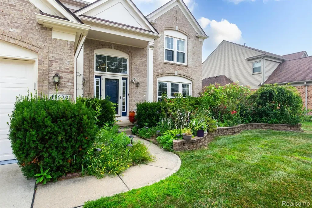45520 Morningside Road Canton Charter Township MI 48187