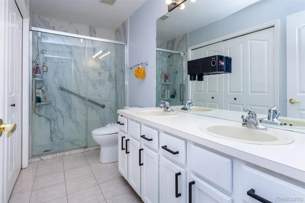 45520 Morningside Road Canton Charter Township MI 48187
