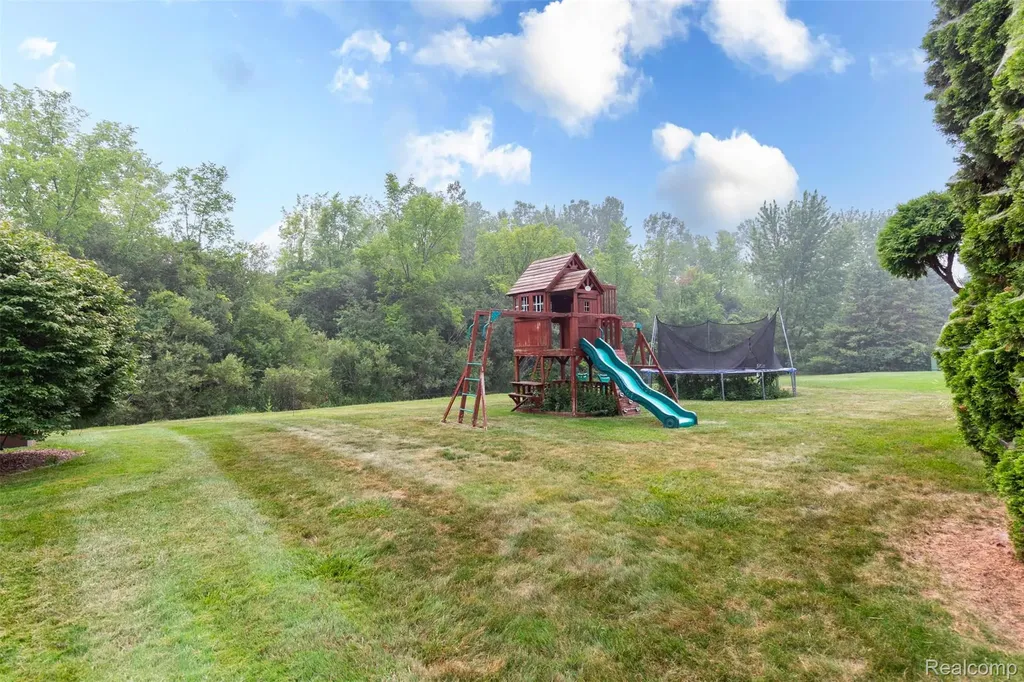 45520 Morningside Road Canton Charter Township MI 48187