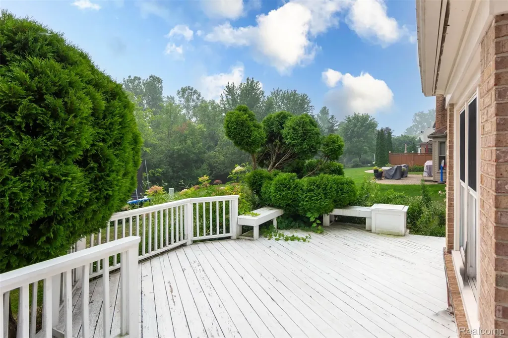 45520 Morningside Road Canton Charter Township MI 48187