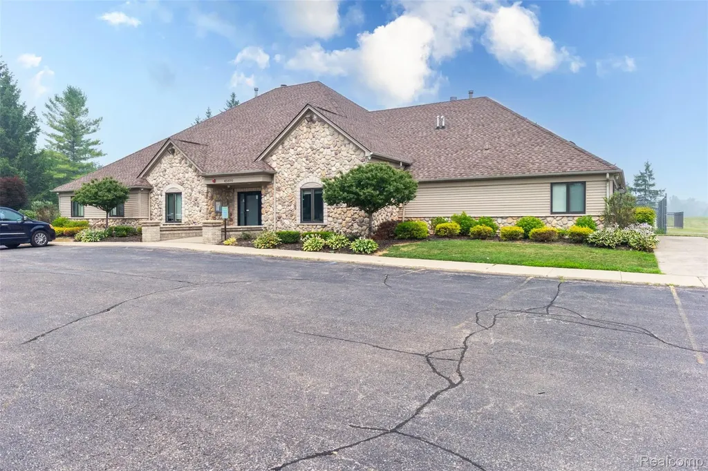 45520 Morningside Road Canton Charter Township MI 48187