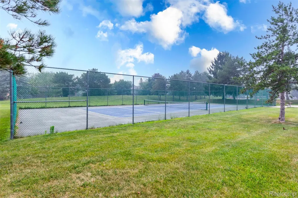 45520 Morningside Road Canton Charter Township MI 48187