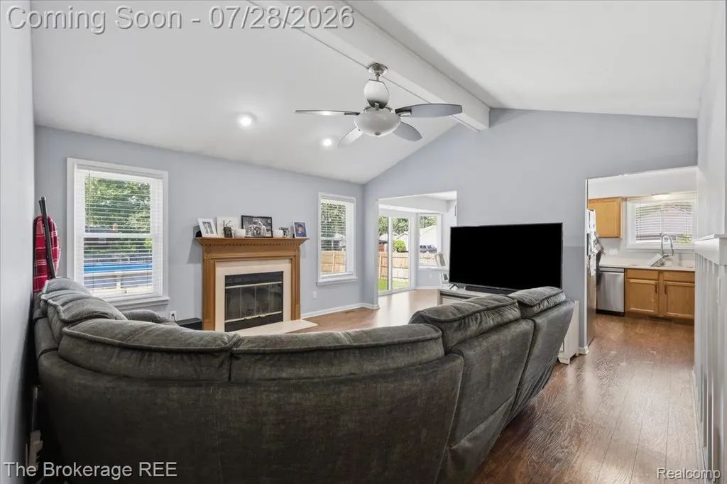 25739 Jeffery Court Chesterfield Township MI 48051
