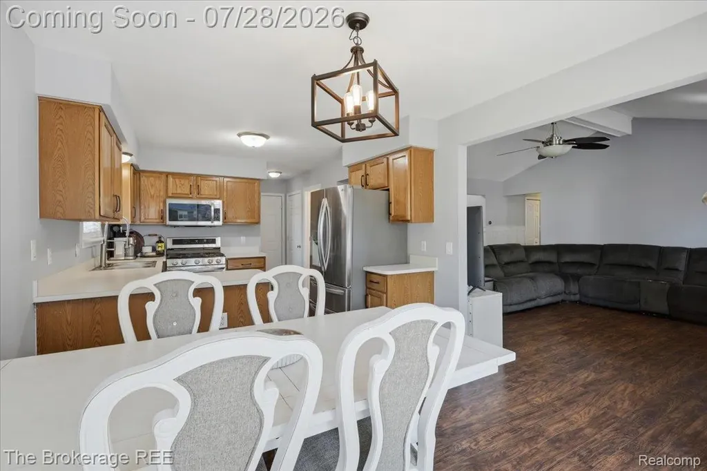 25739 Jeffery Court Chesterfield Township MI 48051