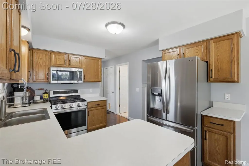 25739 Jeffery Court Chesterfield Township MI 48051