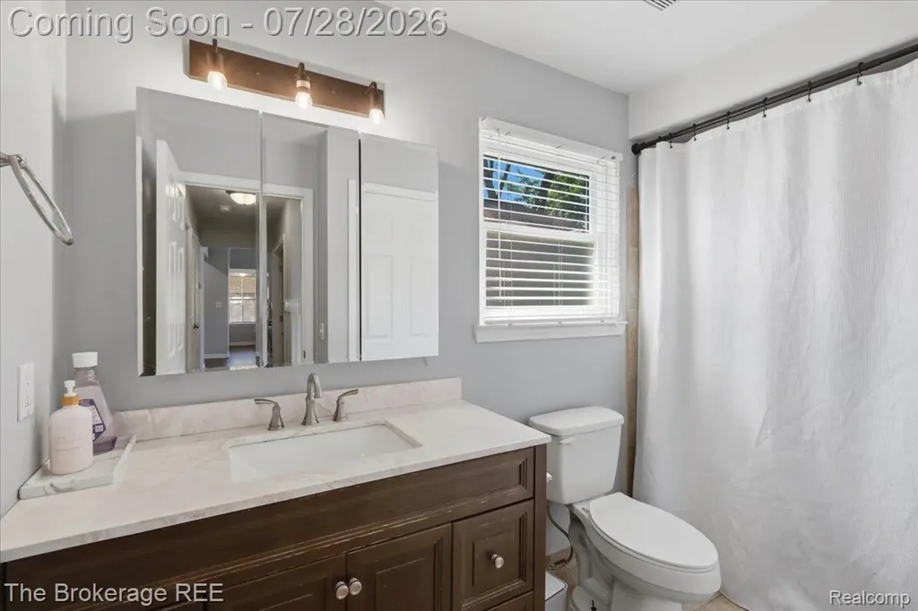 25739 Jeffery Court Chesterfield Township MI 48051