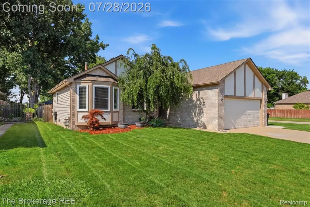 25739 Jeffery Court Chesterfield Township MI 48051