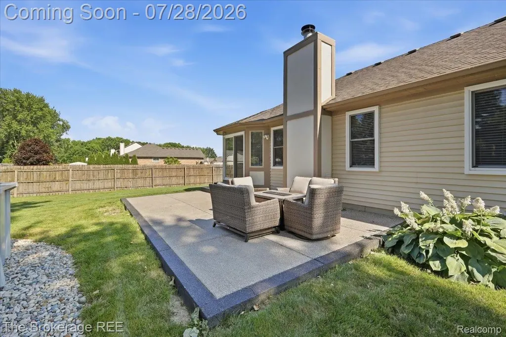 25739 Jeffery Court Chesterfield Township MI 48051
