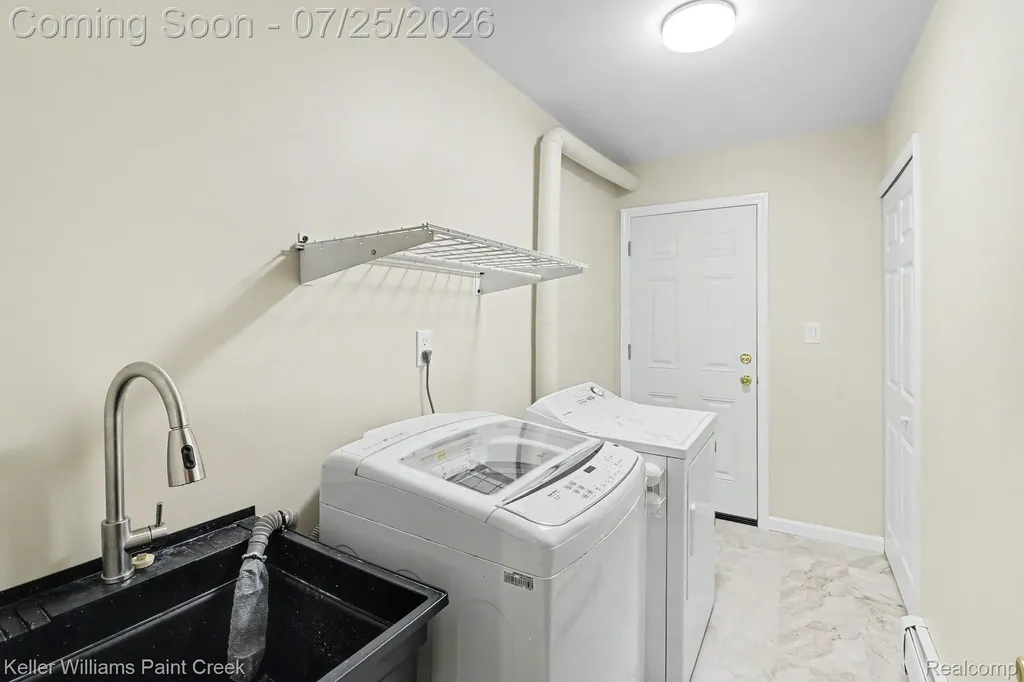 5342 Red Fox Drive Brighton Township MI 48114