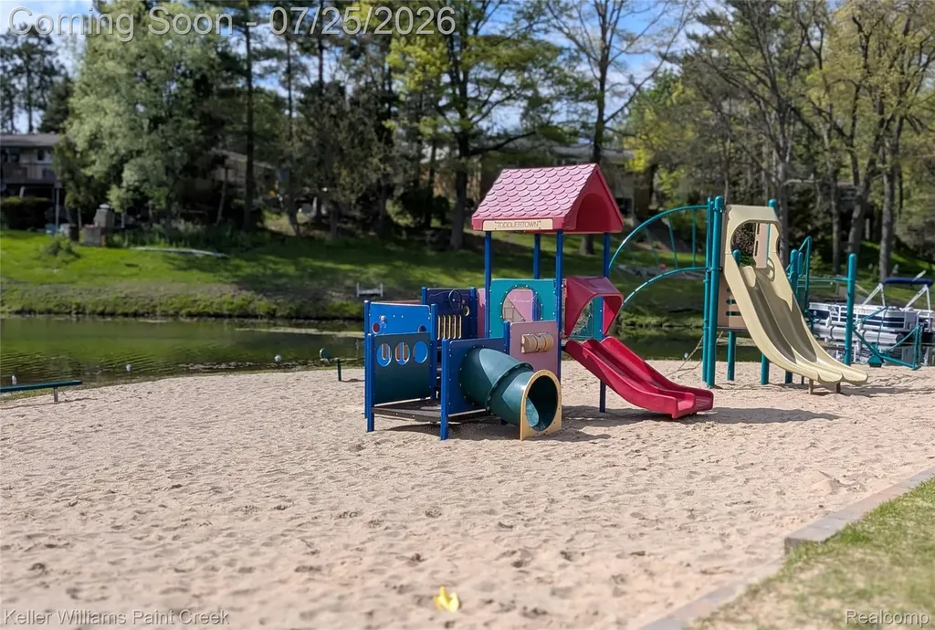 5342 Red Fox Drive Brighton Township MI 48114