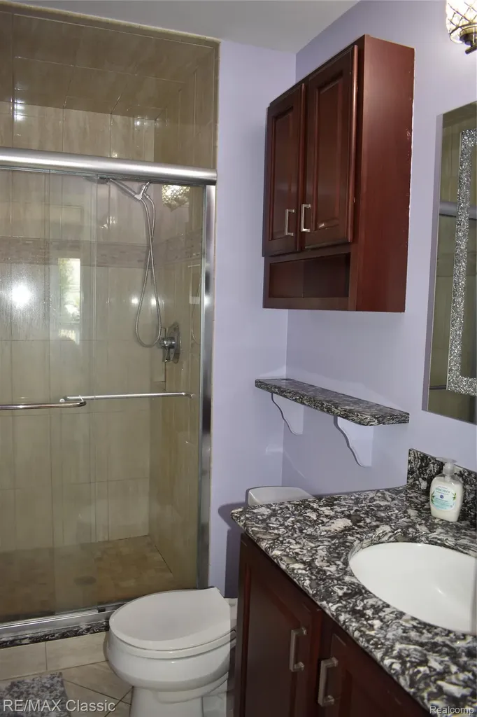 1667 Harbor Cove Novi City MI 48377