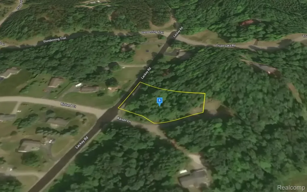 11374 Kaiser Lane Whitewater Township MI 49690