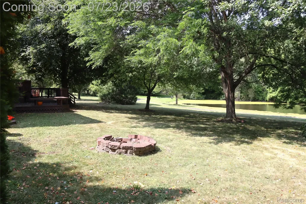 37860 Thames Drive Farmington Hills City MI 48331
