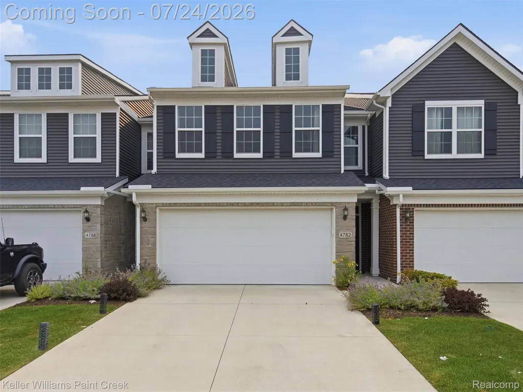 4782 Broomfield Way Lake Orion Village MI 48359