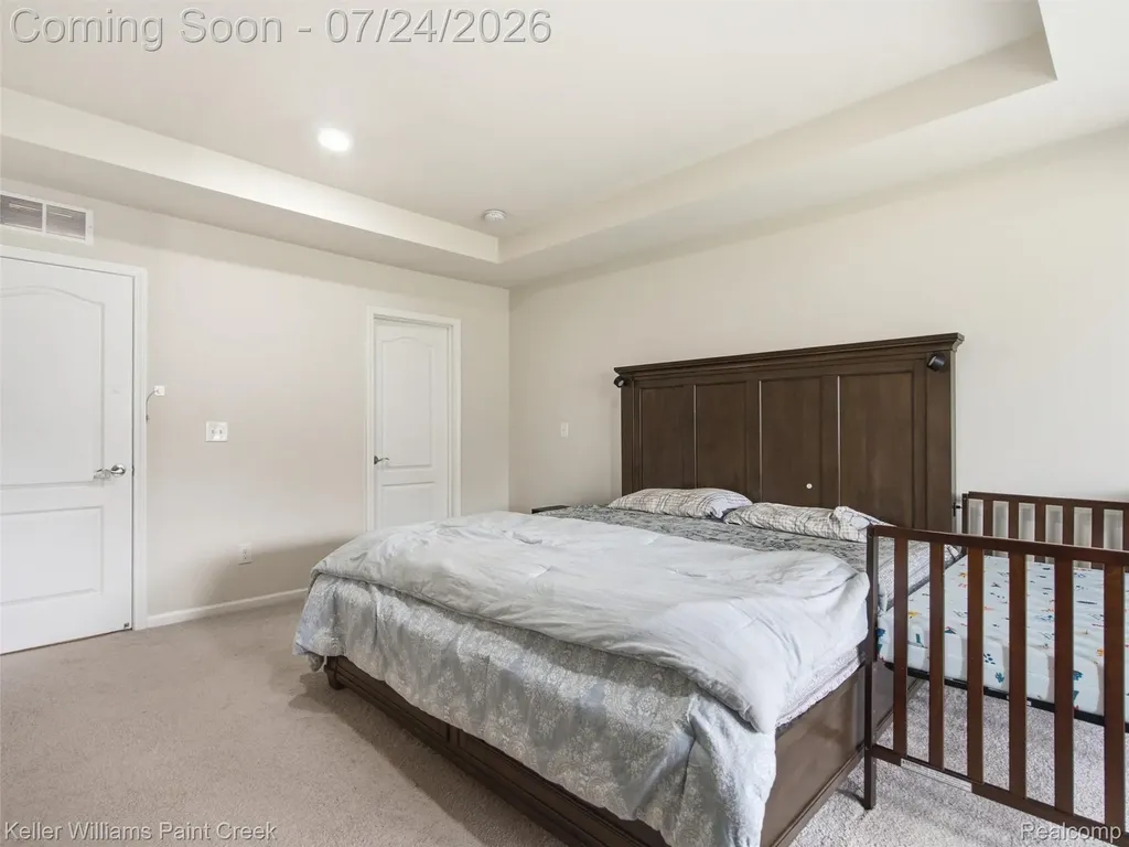 4782 Broomfield Way Lake Orion Village MI 48359
