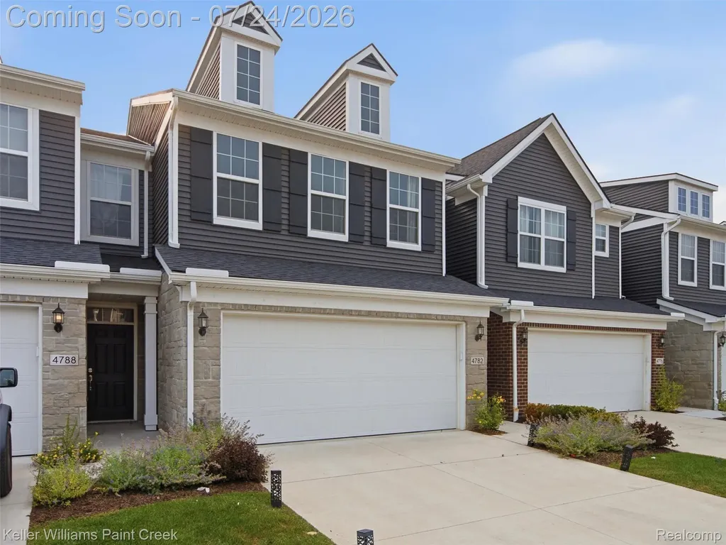 4782 Broomfield Way Lake Orion Village MI 48359