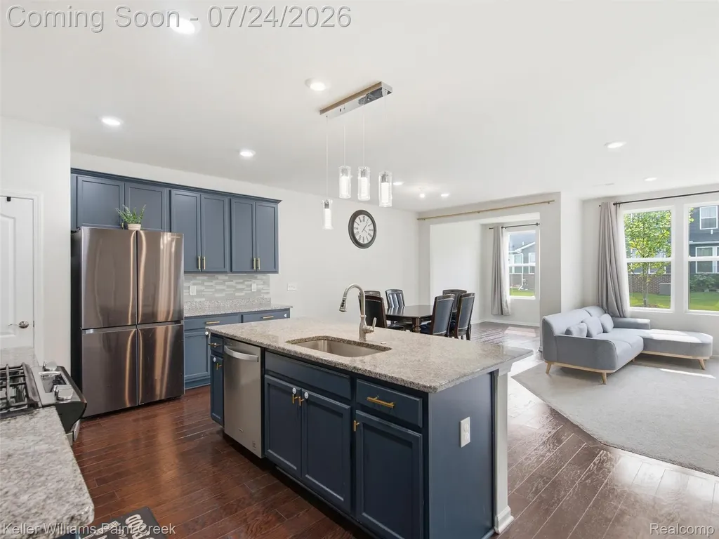 4782 Broomfield Way Lake Orion Village MI 48359